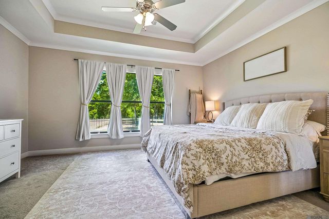 3832 Villa Michel Dr, Baton Rouge, LA 70817