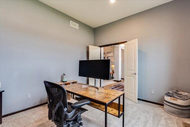 18807 W Hickory St, Goddard, KS 67052