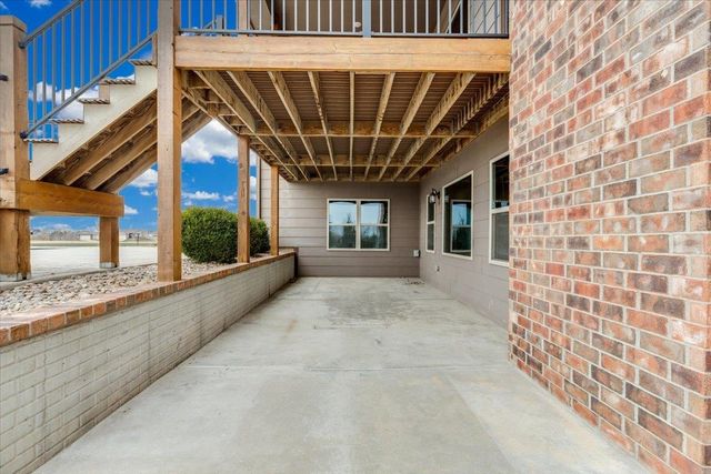 18807 W Hickory St, Goddard, KS 67052