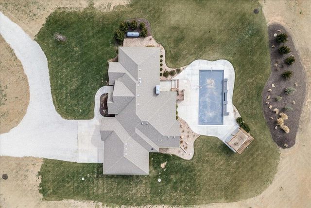 18807 W Hickory St, Goddard, KS 67052