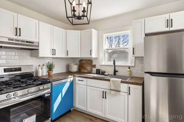 5430 Humboldt Avenue N, Brooklyn Center, MN 55430