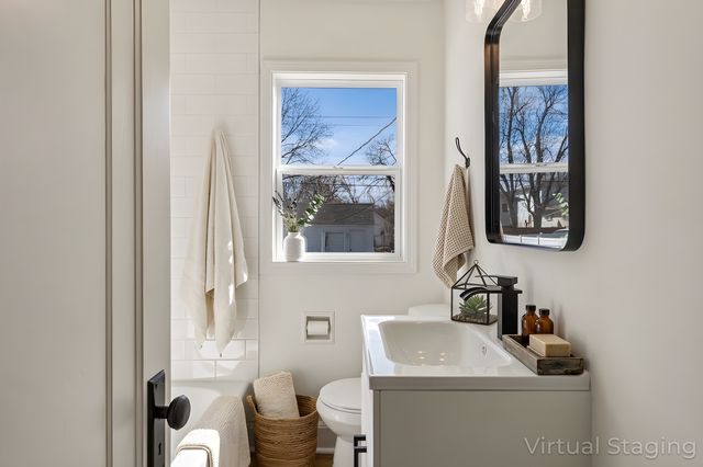 5430 Humboldt Avenue N, Brooklyn Center, MN 55430