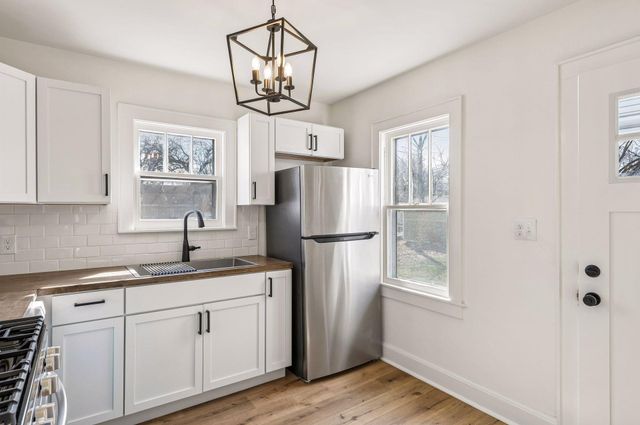 5430 Humboldt Avenue N, Brooklyn Center, MN 55430