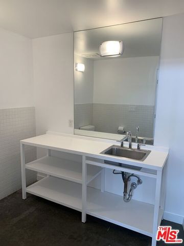 615 Hampton Drive C101, Venice (los Angeles), CA 90291