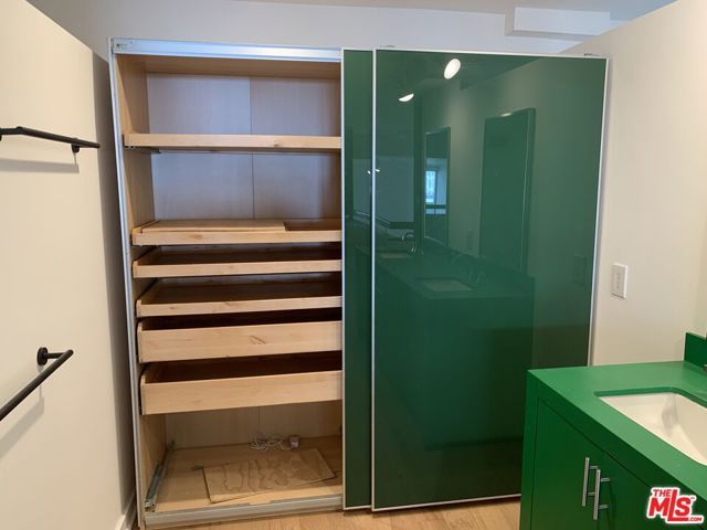 615 Hampton Drive C101, Venice (los Angeles), CA 90291