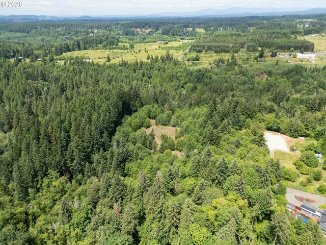 40149 Se KITZMILLER Rd, Eagle Creek, OR 97022
