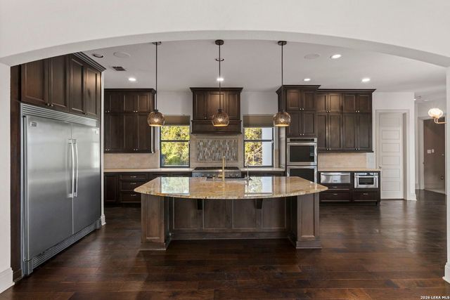 22964 Cielo Vista Dr, San Antonio, TX 78255