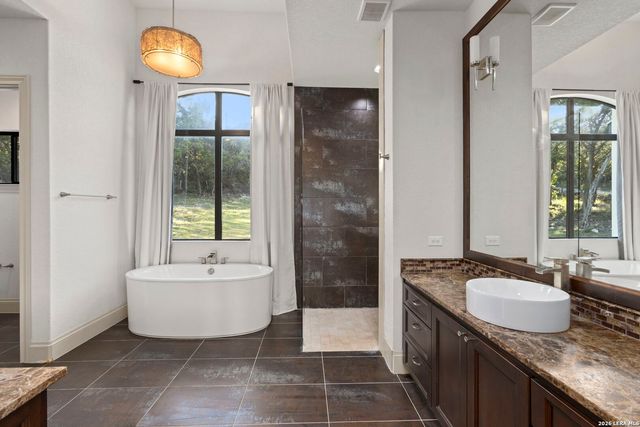 22964 Cielo Vista Dr, San Antonio, TX 78255