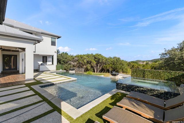 22964 Cielo Vista Dr, San Antonio, TX 78255