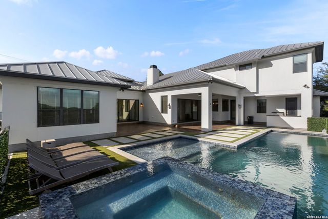 22964 Cielo Vista Dr, San Antonio, TX 78255