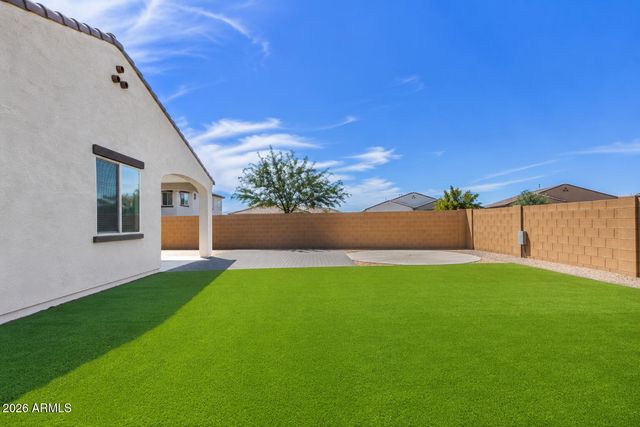 766 W WIND CAVE Drive, San Tan Valley, AZ 85140