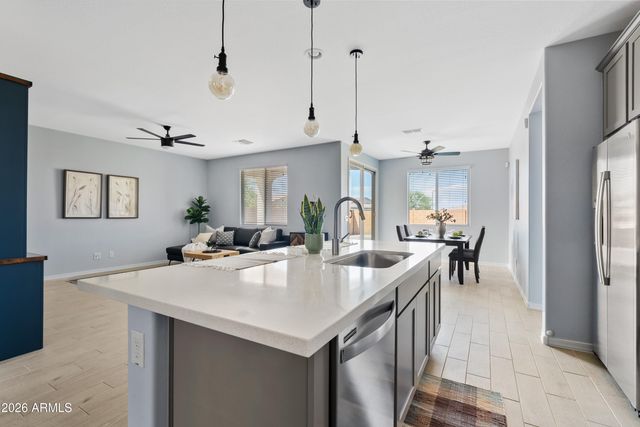 766 W WIND CAVE Drive, San Tan Valley, AZ 85140