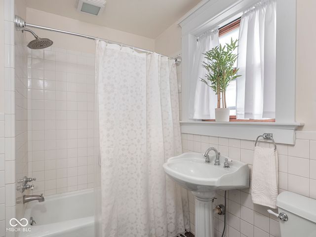 2161 N Meridian Street 4, Indianapolis, IN 46202