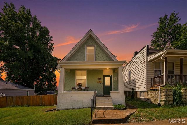 6744 Wise Avenue, St Louis, MO 63139