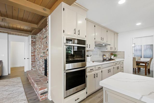 1013 Plum Ln, Davis, CA 95616