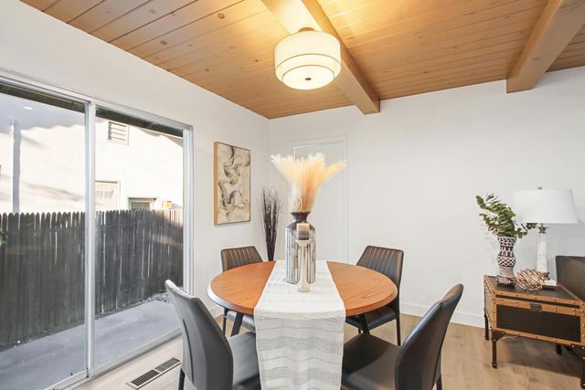 1013 Plum Ln, Davis, CA 95616