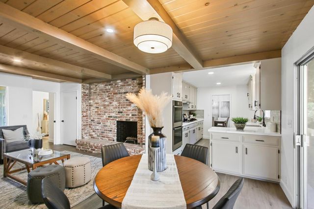 1013 Plum Ln, Davis, CA 95616