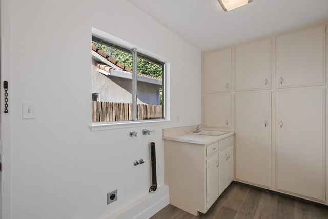 1013 Plum Ln, Davis, CA 95616