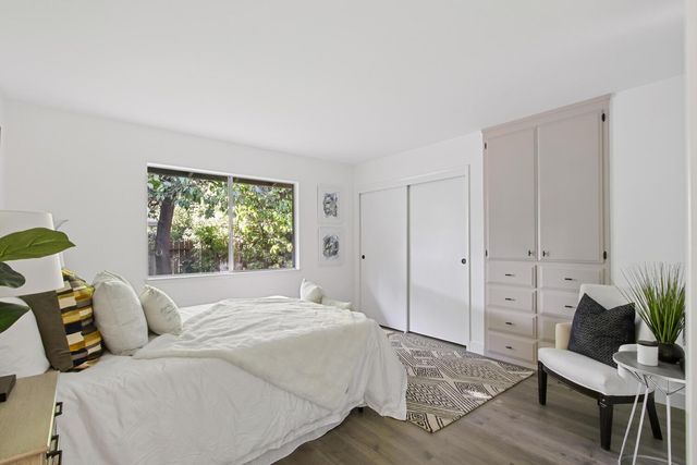 1013 Plum Ln, Davis, CA 95616