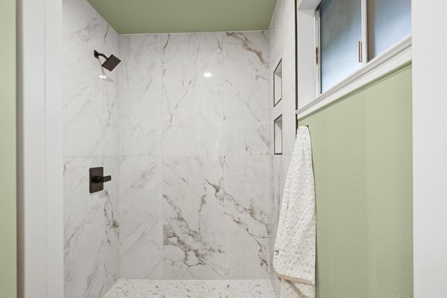 1013 Plum Ln, Davis, CA 95616