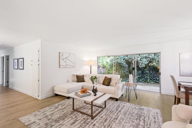 1013 Plum Ln, Davis, CA 95616