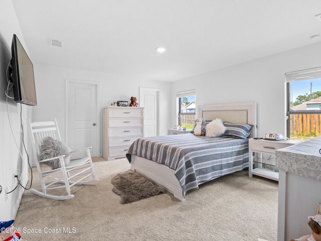 2561 Harbison Avenue SW, Palm Bay, FL 32908