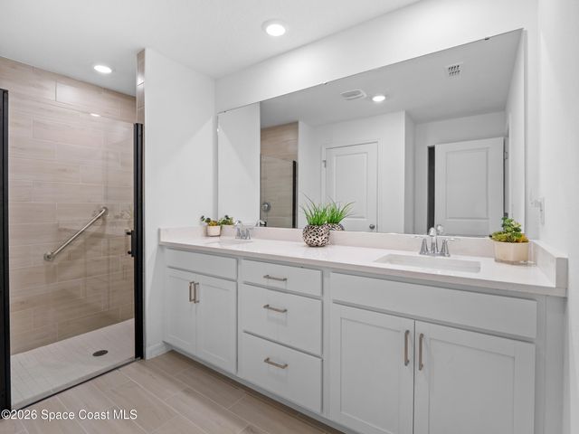 2561 Harbison Avenue SW, Palm Bay, FL 32908