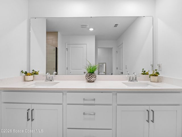 2561 Harbison Avenue SW, Palm Bay, FL 32908