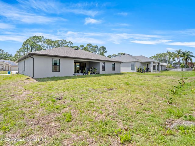2561 Harbison Avenue SW, Palm Bay, FL 32908