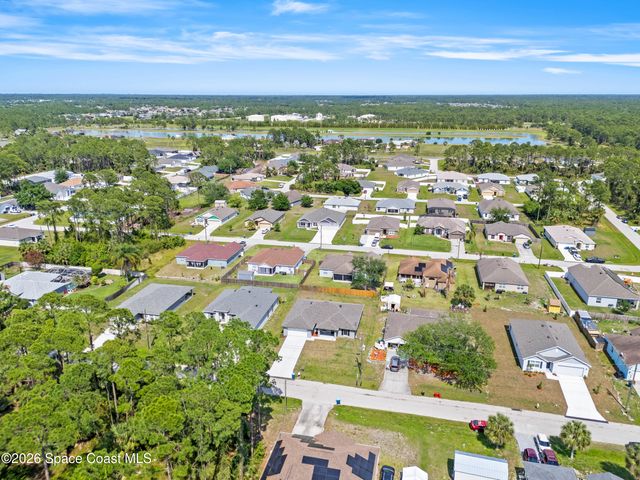 2561 Harbison Avenue SW, Palm Bay, FL 32908