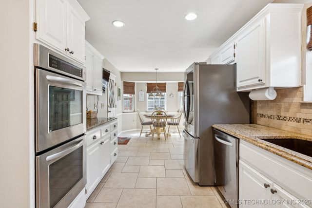 8602 E 109th Street, Tulsa, OK 74133