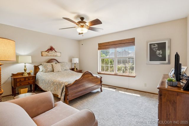 8602 E 109th Street, Tulsa, OK 74133