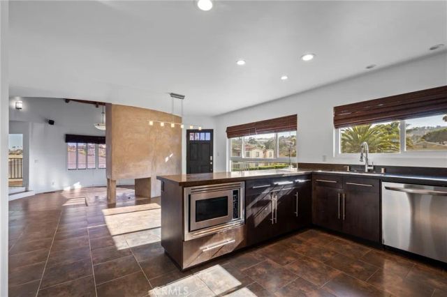 1380 W 9th, San Pedro, CA 90732