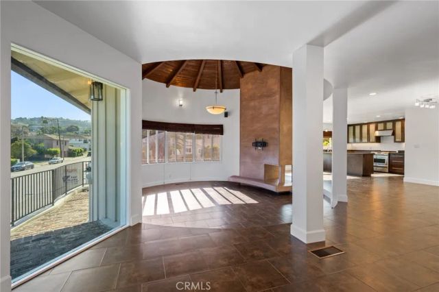 1380 W 9th, San Pedro, CA 90732