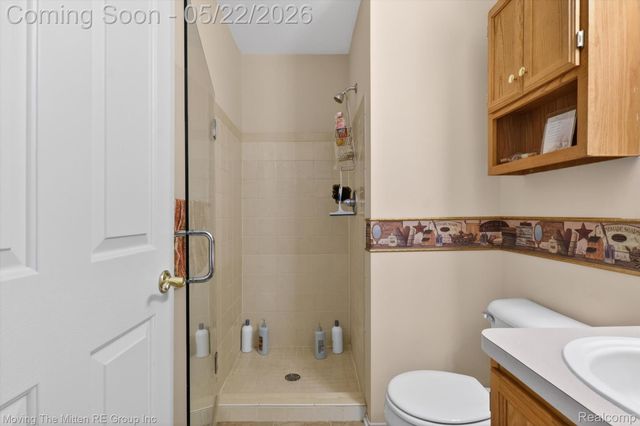 953 N Newburgh Road, Westland, MI 48185