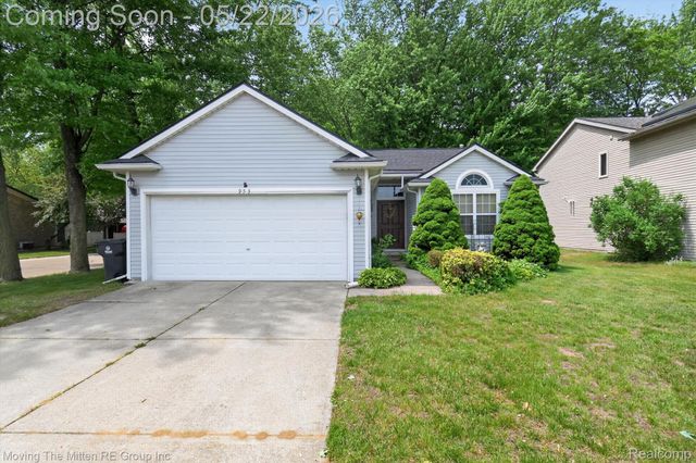 953 N Newburgh Road, Westland, MI 48185