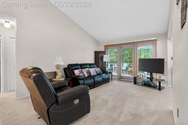 953 N Newburgh Road, Westland, MI 48185