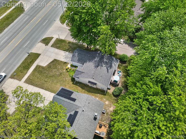 953 N Newburgh Road, Westland, MI 48185