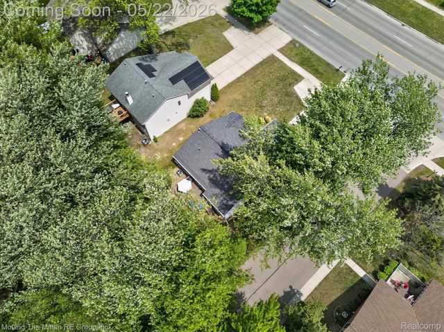 953 N Newburgh Road, Westland, MI 48185