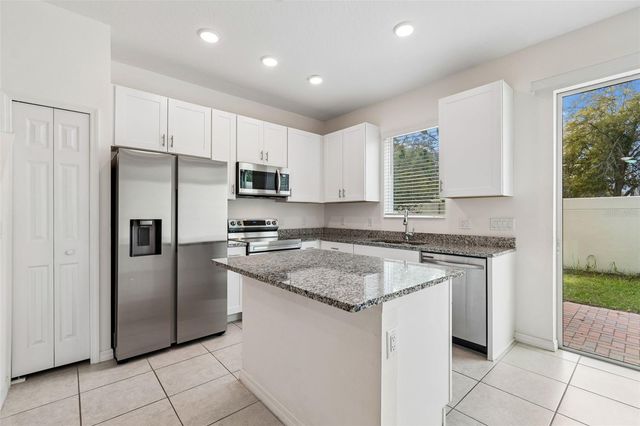 34214 ROGALLO LANE, Wesley Chapel, FL 33545