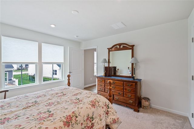 166 Olga Avenue, Robinson Twp, PA 15108