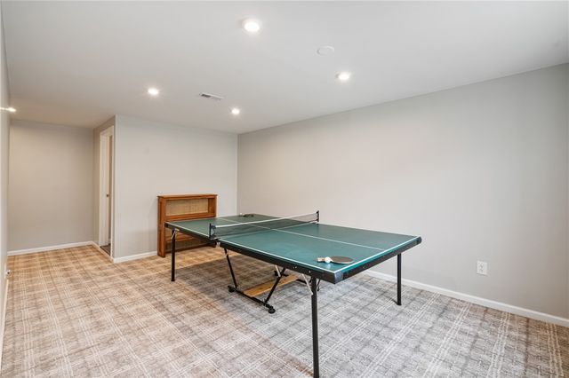 166 Olga Avenue, Robinson Twp, PA 15108