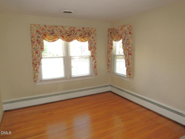 300 Forest Road, Oxford, NC 27565