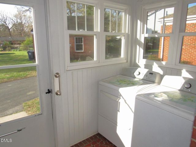 300 Forest Road, Oxford, NC 27565