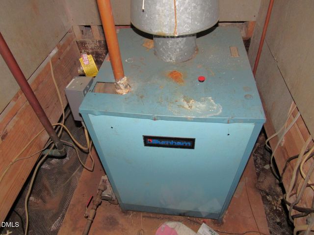 300 Forest Road, Oxford, NC 27565