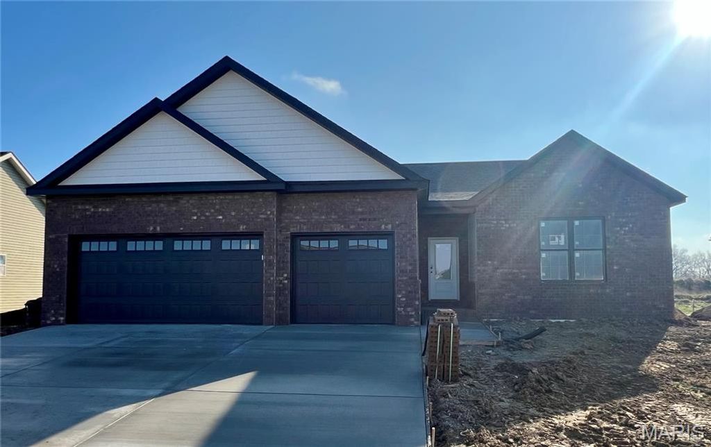 614 Mortar Street, Mascoutah, IL 62258