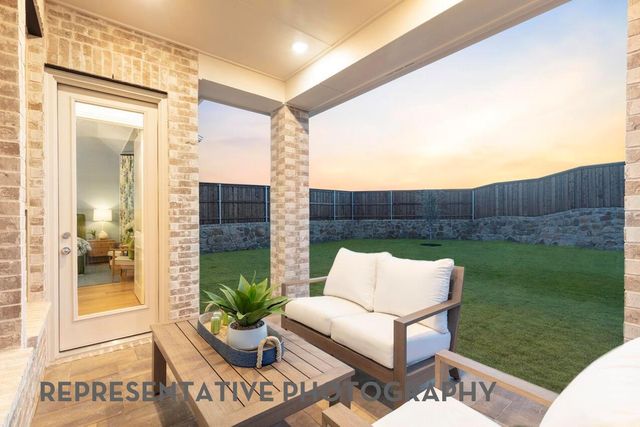 18110 Sunlit Oasis Drive, Webster, TX 77598