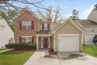 2126 Cindy Creek Lane, Charlotte, NC 28216