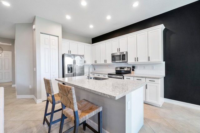 7883 Clay Mica Court, Delray Beach, FL 33446