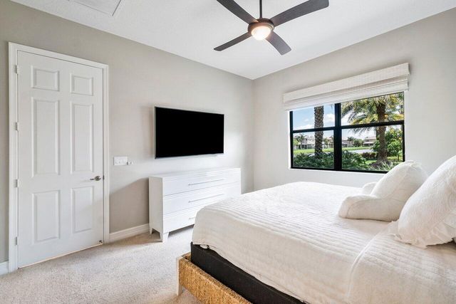 7883 Clay Mica Court, Delray Beach, FL 33446